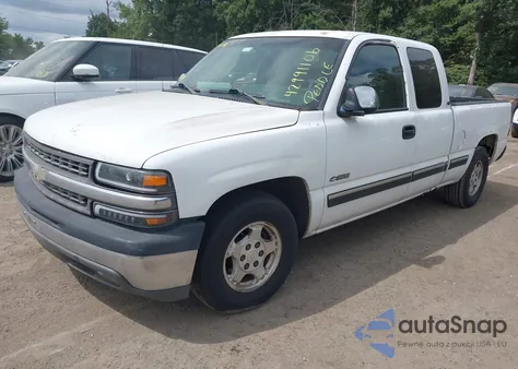 2002 Chevrolet Silverado 1500 Ls z USA, uszkodzony, nr VIN 2GCEC19V321353356